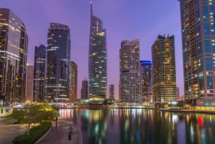 Top 5 Benefits of Living Near the JLT & Bluewaters Interchange